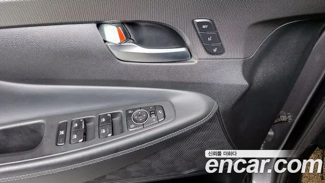 Hyundai Santafe 2019 — фото 12