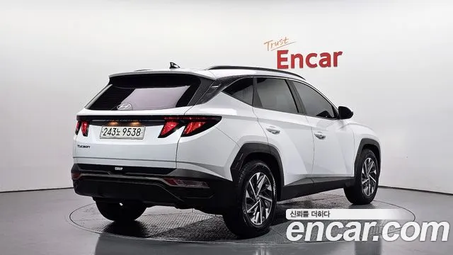 Hyundai Tucson 2022 — фото 2