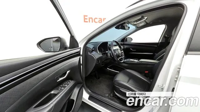 Hyundai Tucson 2022 — фото 10