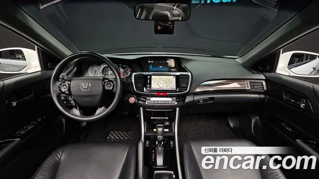 Honda Accord 2016 — фото 7