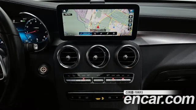 Mercedes-Benz GLC-Class 2022 — фото 14