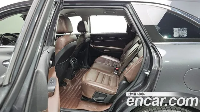 Kia Sorento 2016 — фото 11
