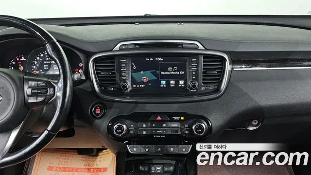 Kia Sorento 2016 — фото 16