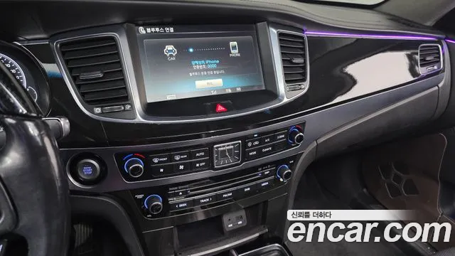 Hyundai Equus 2014 — фото 14