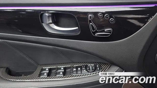 Hyundai Equus 2014 — фото 18