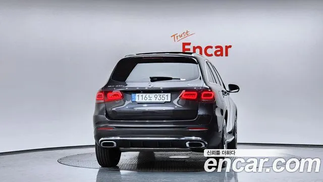 Mercedes-Benz GLC-Class 2022 — фото 4