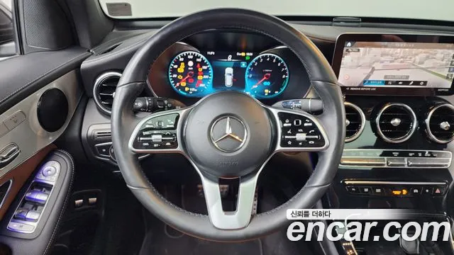 Mercedes-Benz GLC-Class 2022 — фото 13