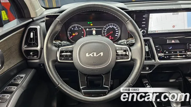 Kia Sorento 2023 — фото 13
