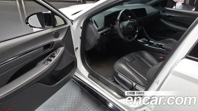 Hyundai Sonata 2021 — фото 11