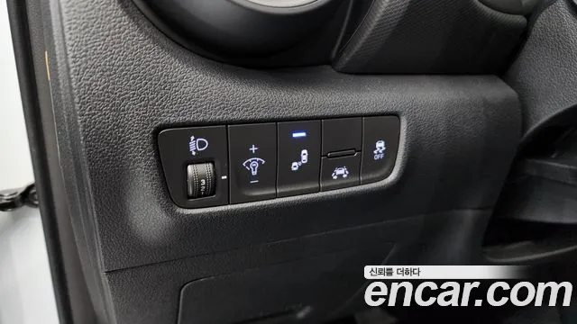 Hyundai Kona 2020 — фото 14