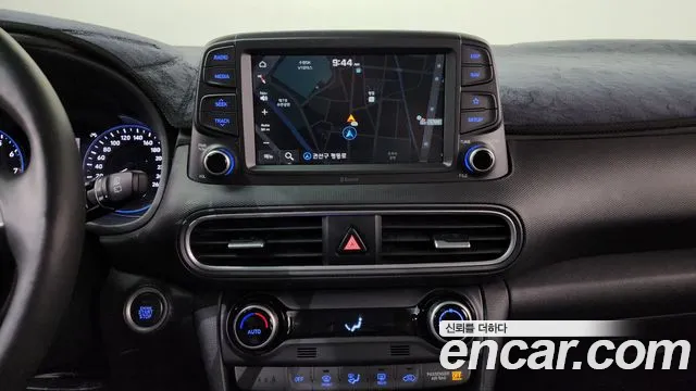 Hyundai Kona 2020 — фото 17