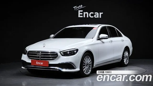 Mercedes-Benz E-Class 2023 — фото 1