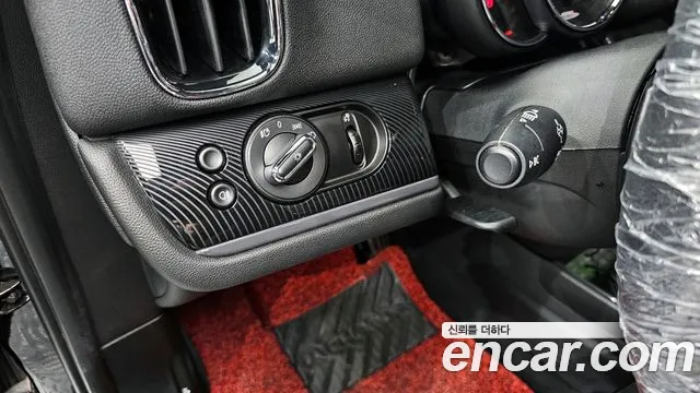 Mini Countryman 2018 — фото 16