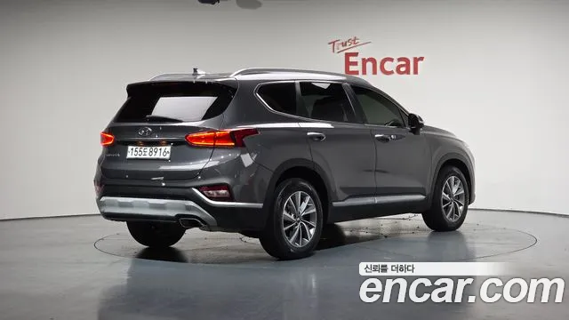 Hyundai Santafe 2020 — фото 1