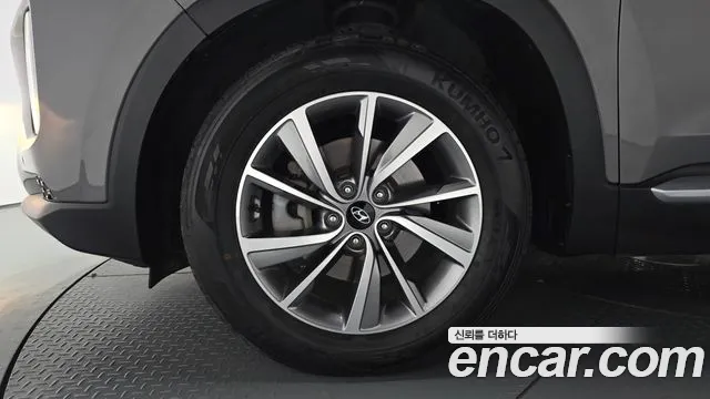 Hyundai Santafe 2020 — фото 4