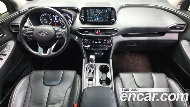 Hyundai Santafe 2020 — фото 6