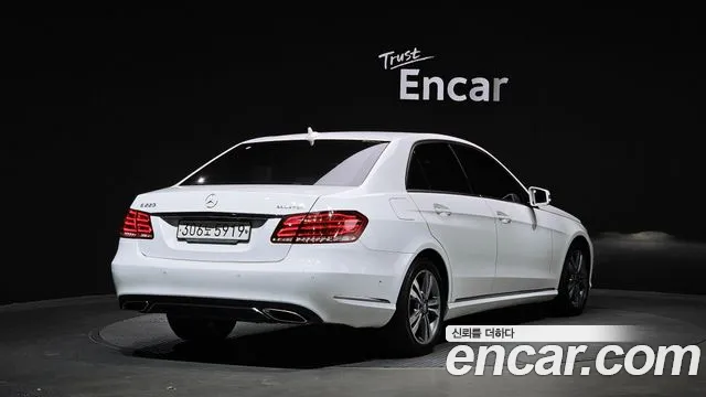 Mercedes-Benz E-Class 2016 — фото 2