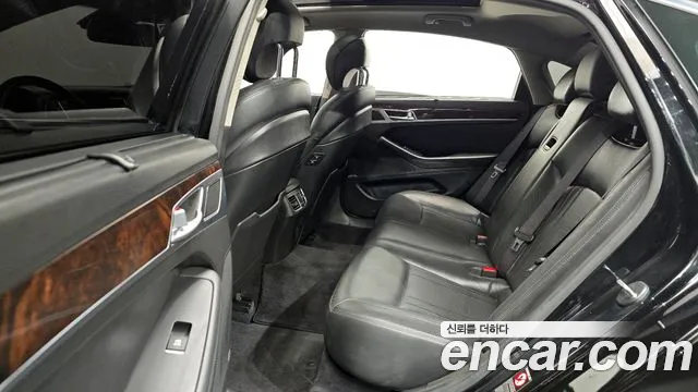 Hyundai Genesis 2016 — фото 13