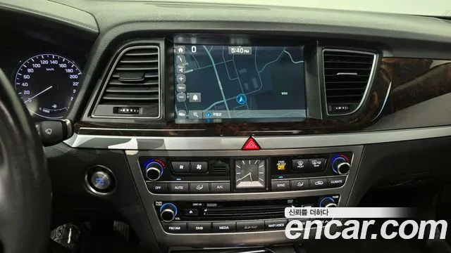 Hyundai Genesis 2016 — фото 16