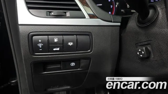 Hyundai Genesis 2016 — фото 17