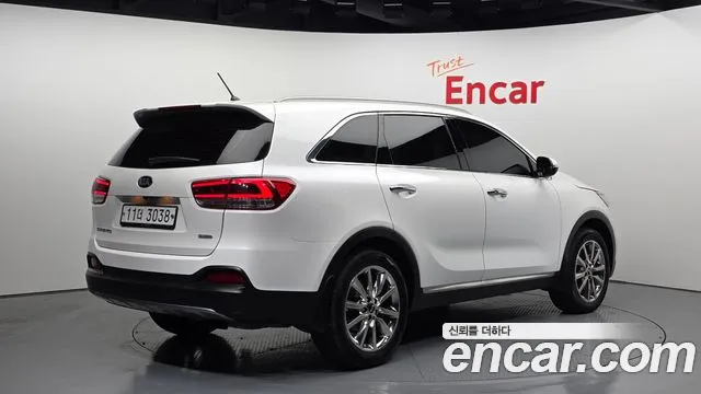 Kia Sorento 2017 — фото 2