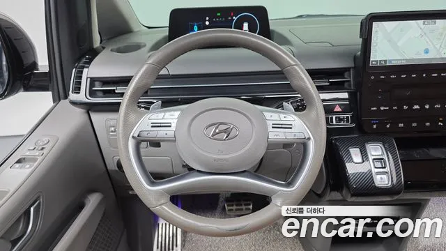 Hyundai Staria 2022 — фото 13