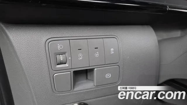 Hyundai Staria 2022 — фото 16