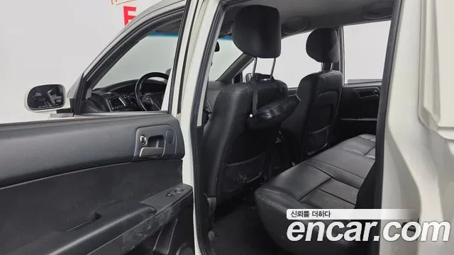 KG_Mobility_Ssangyong KORANDO 2017 — фото 17