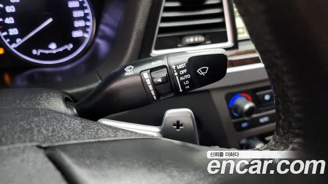 Hyundai Genesis 2015 — фото 18