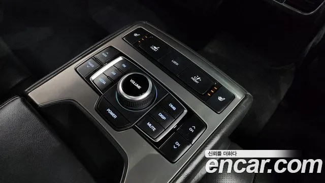 Hyundai Genesis 2015 — фото 19