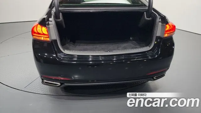 Hyundai Genesis 2015 — фото 20