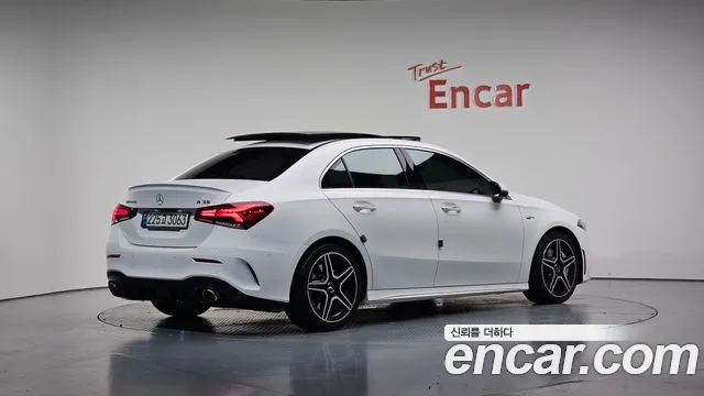Mercedes-Benz A-Class 2020 — фото 1