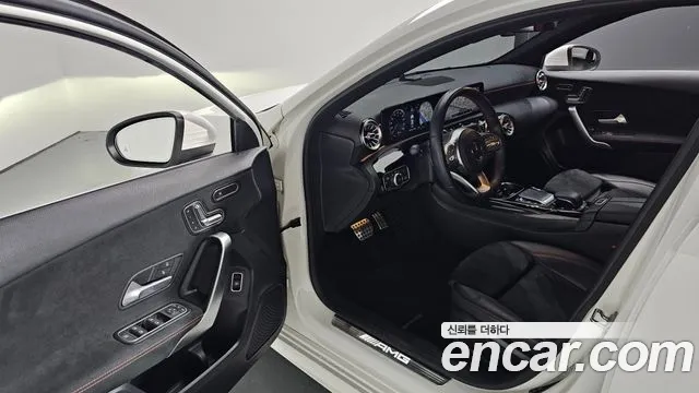 Mercedes-Benz A-Class 2020 — фото 10