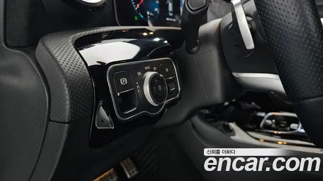Mercedes-Benz A-Class 2020 — фото 17