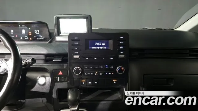 Hyundai Staria 2022 — фото 19