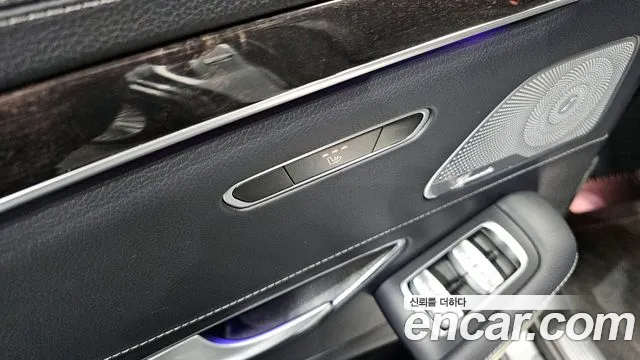 Mercedes-Benz S-Class 2019 — фото 19