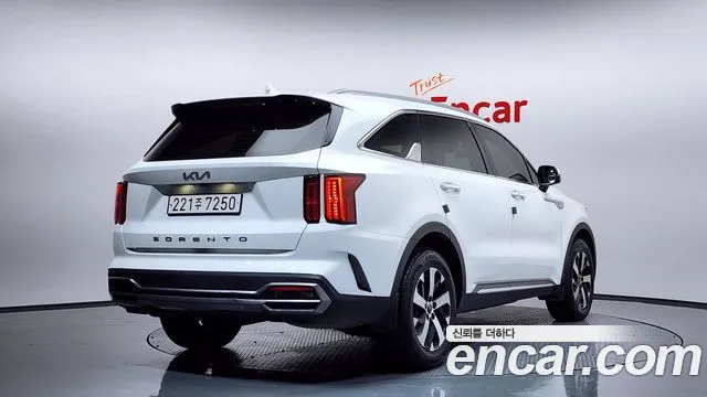 Kia Sorento 2022 — фото 2