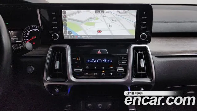 Kia Sorento 2022 — фото 15