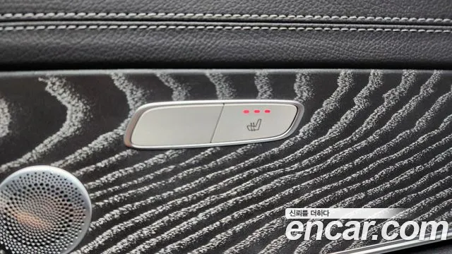 Mercedes-Benz E-Class 2021 — фото 17
