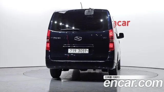 Hyundai Starex 2019 — фото 4