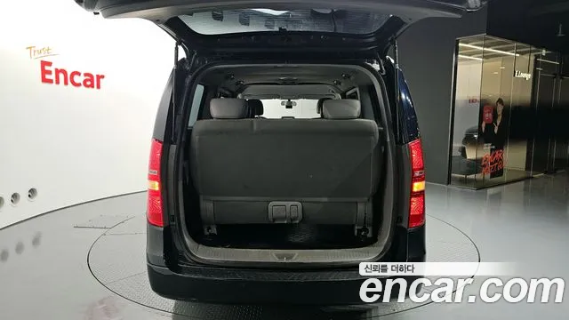 Hyundai Starex 2019 — фото 20