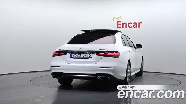 Mercedes-Benz E-Class 2021 — фото 4
