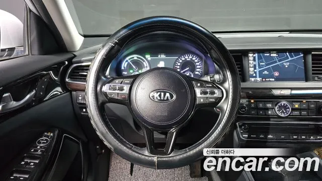 Kia K7 2017 — фото 13