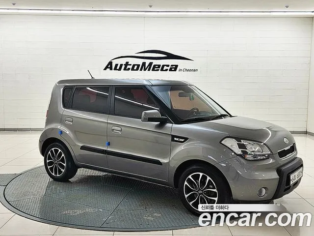 Kia Soul 2010 — фото 3