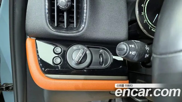 Mini Countryman 2022 — фото 15