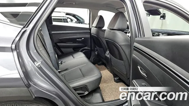 Hyundai Tucson 2023 — фото 12