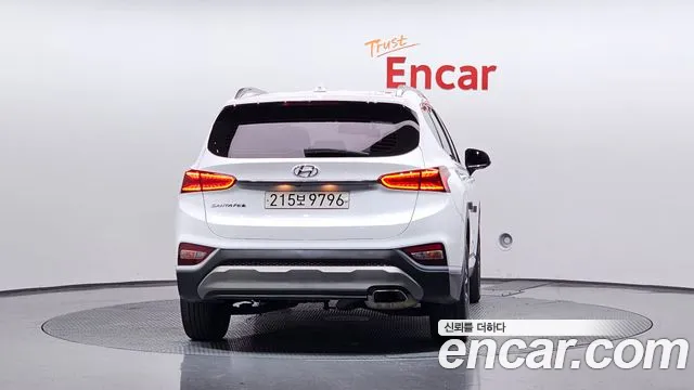 Hyundai Santafe 2020 — фото 4