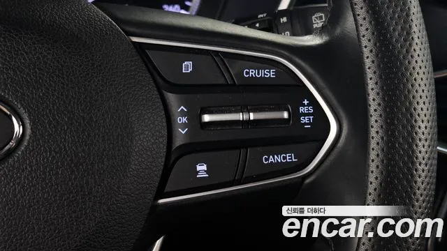 Hyundai Santafe 2020 — фото 18
