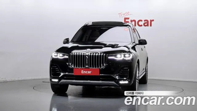 BMW X7 2022 — фото 3