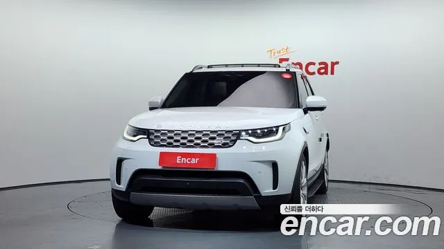 Land Rover Discovery 2022 — фото 3